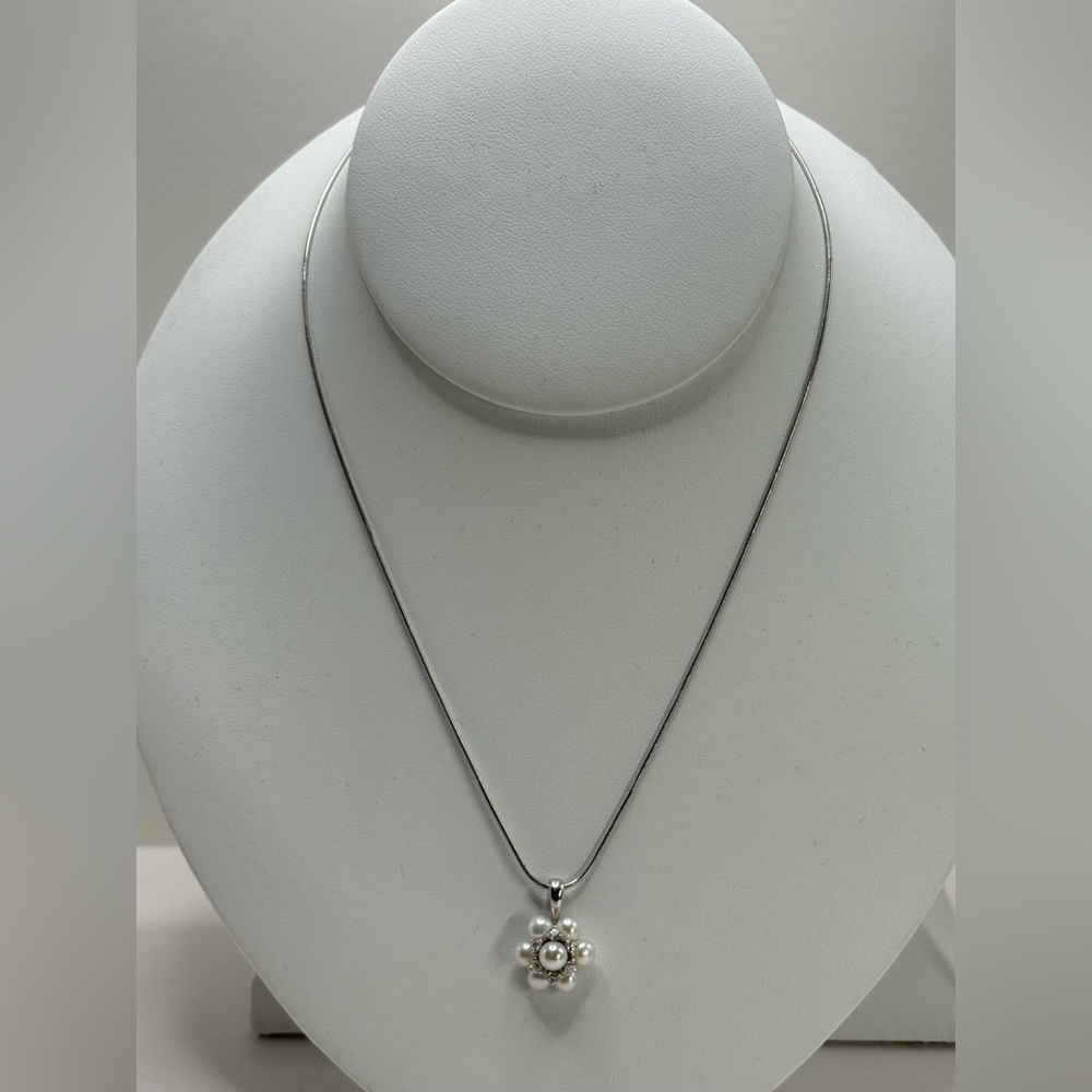 925 Silver faux Pearl flower Pendant Necklace
